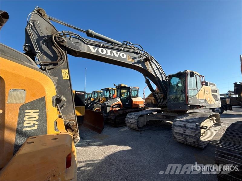 Volvo EC380E Tracked Excavator Roomikekskavaatorid