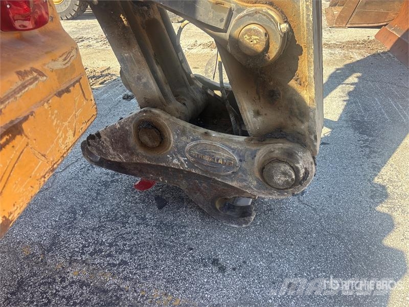 Volvo EC380E Tracked Excavator Roomikekskavaatorid