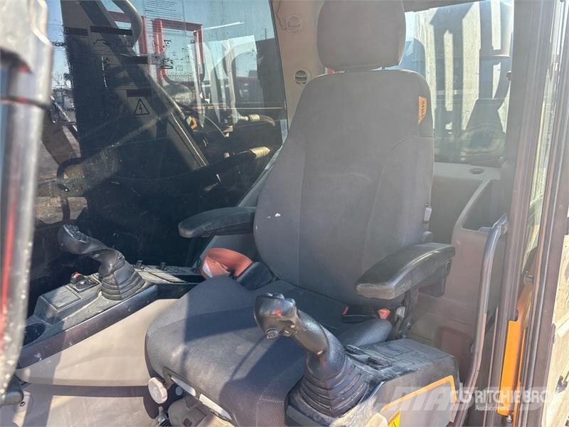 Volvo EC380E Tracked Excavator Lánctalpas kotrók