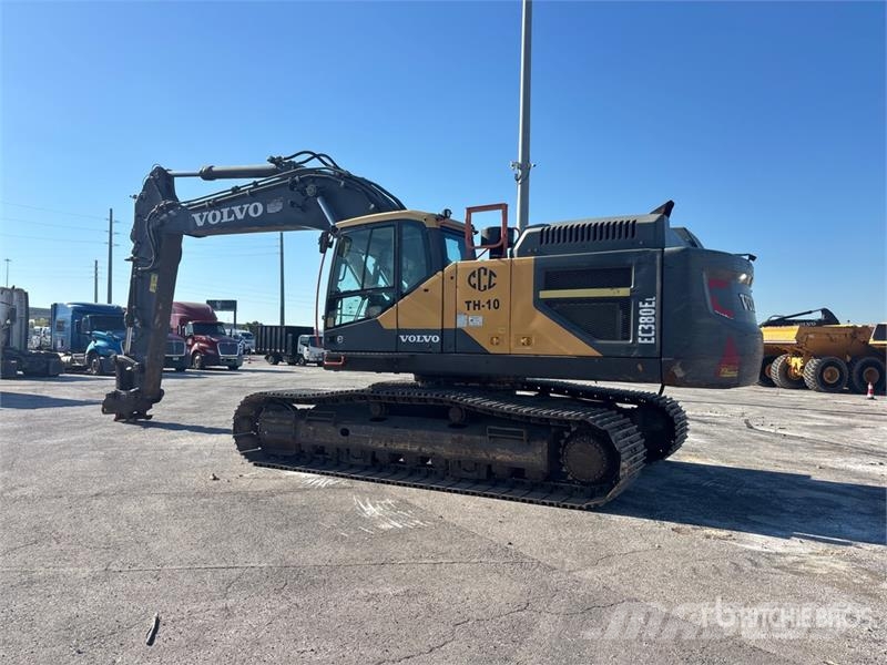 Volvo EC380E Tracked Excavator Lánctalpas kotrók