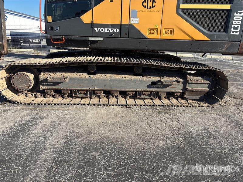 Volvo EC380E Tracked Excavator Lánctalpas kotrók