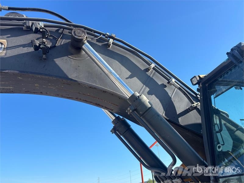 Volvo EC380E Tracked Excavator Lánctalpas kotrók