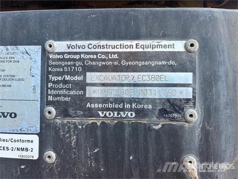Volvo EC380E Tracked Excavator Roomikekskavaatorid