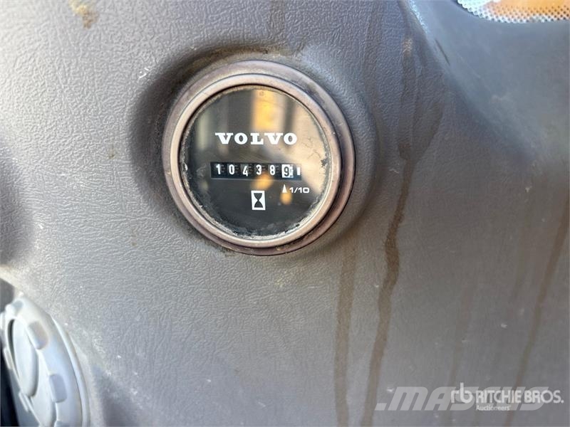 Volvo EC380E Tracked Excavator Lánctalpas kotrók
