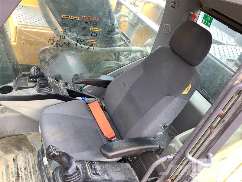 Volvo EC380EL Tracked Excavator Верижен екскаватор