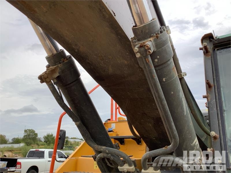 Volvo EC380EL Tracked Excavator Верижен екскаватор