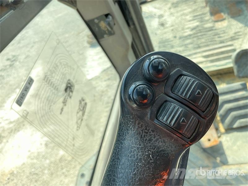 Volvo EC380EL Tracked Excavator Beltegraver