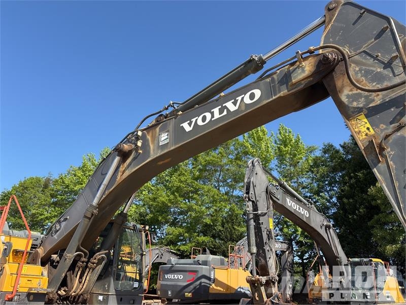 Volvo EC480EL Tracked Excavator Lánctalpas kotrók