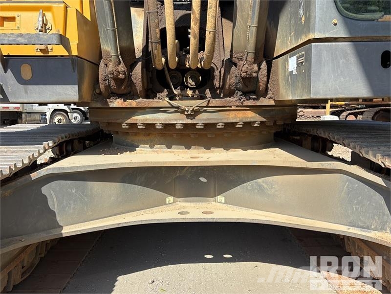 Volvo EC480EL Tracked Excavator Lánctalpas kotrók
