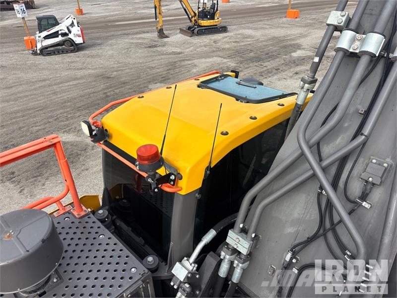 Volvo EC550EL Tracked Excavator Lánctalpas kotrók