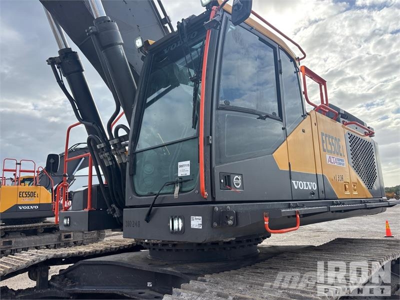 Volvo EC550EL Tracked Excavator Lánctalpas kotrók