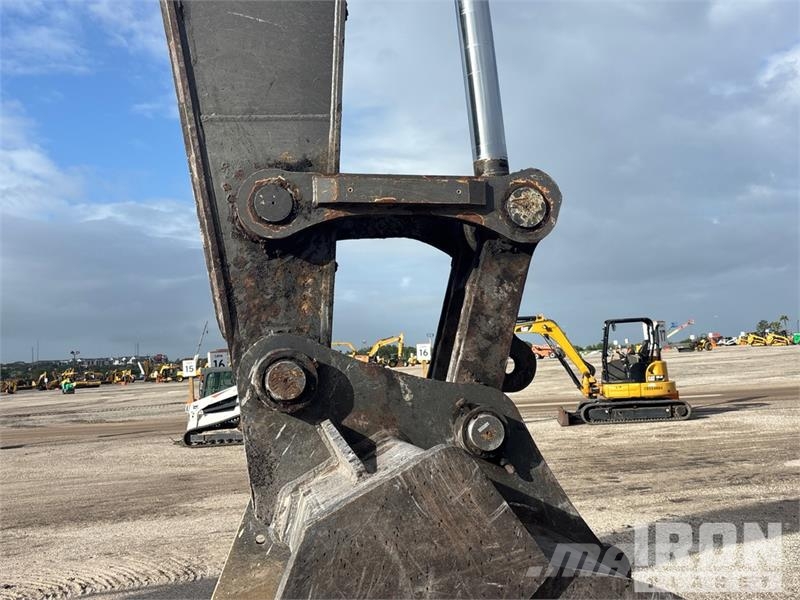 Volvo EC550EL Tracked Excavator Lánctalpas kotrók