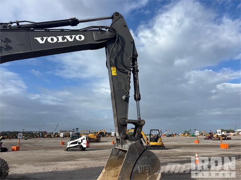 Volvo EC550EL Tracked Excavator Lánctalpas kotrók