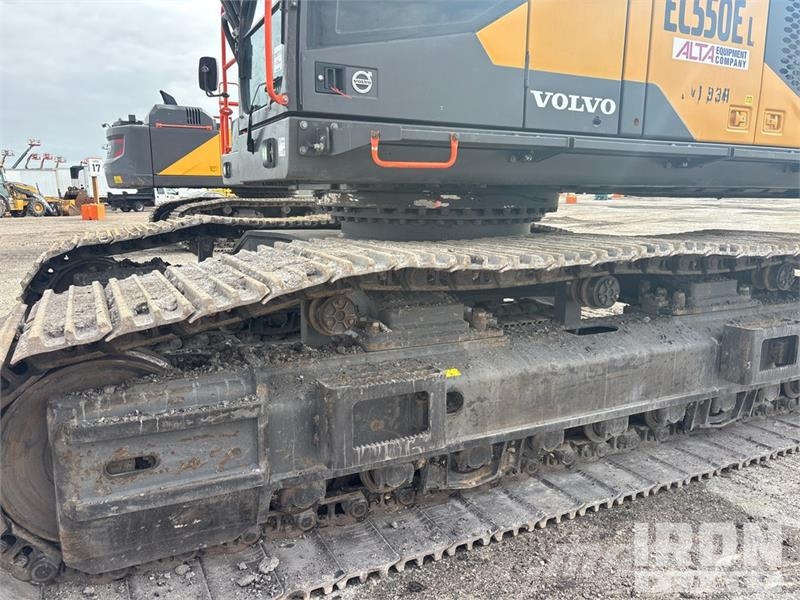 Volvo EC550EL Tracked Excavator Lánctalpas kotrók
