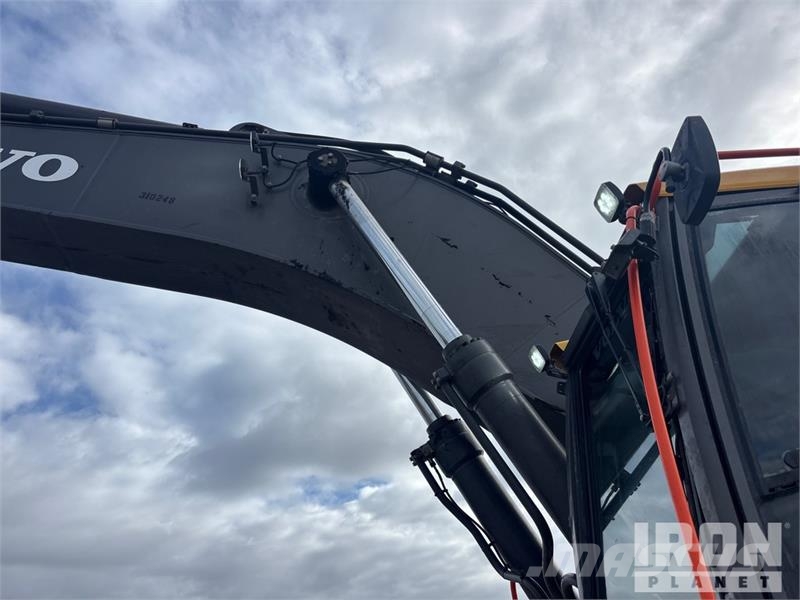 Volvo EC550EL Tracked Excavator Lánctalpas kotrók