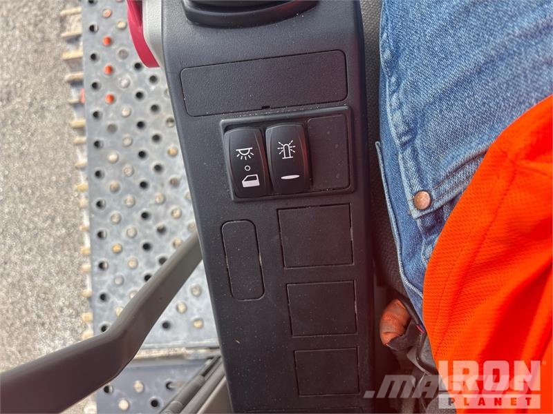 Volvo EC550EL Tracked Excavator Lánctalpas kotrók
