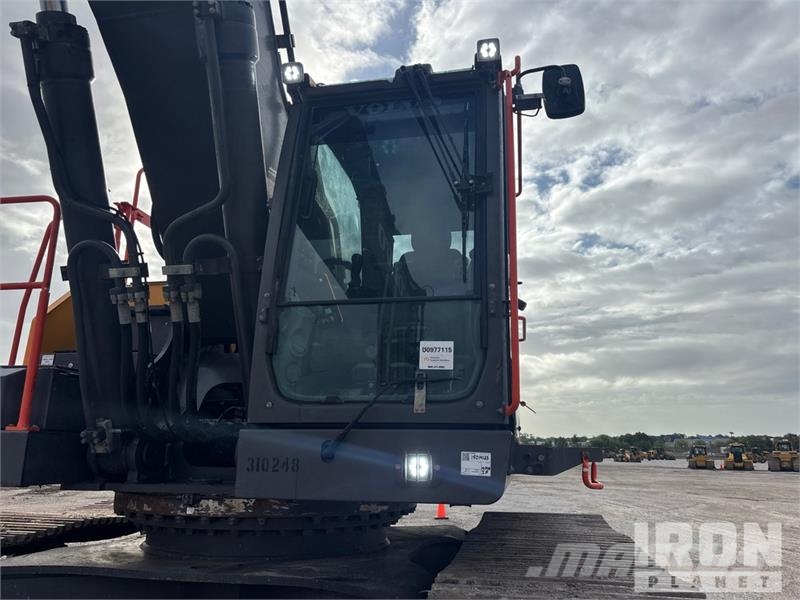 Volvo EC550EL Tracked Excavator Lánctalpas kotrók