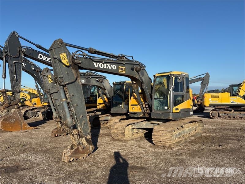 Volvo ECR 145DL Tracked Excavator Gravemaskiner på larvebånd