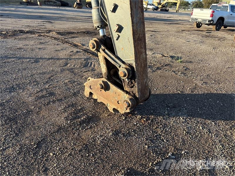 Volvo ECR 145DL Tracked Excavator Gravemaskiner på larvebånd