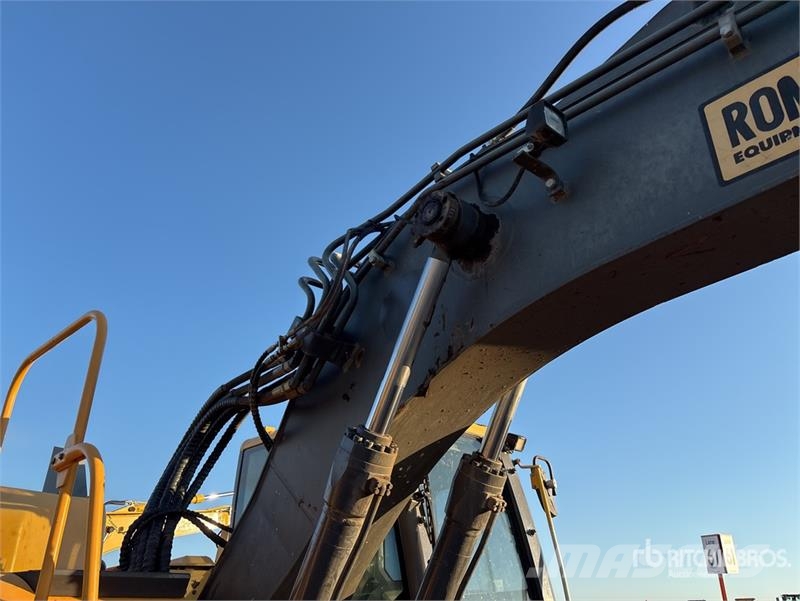Volvo ECR145DL Tracked Excavator Raupenbagger