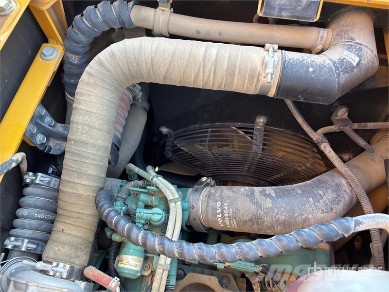 Volvo ECR145DL Tracked Excavator Raupenbagger