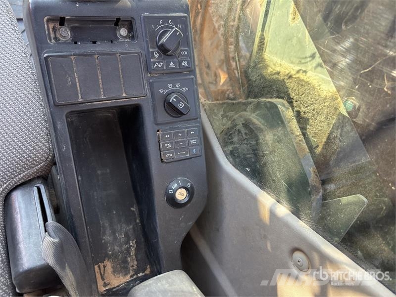 Volvo ECR145E Tracked Excavator Gravemaskiner på larvebånd