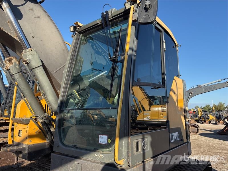 Volvo ECR145E Tracked Excavator Gravemaskiner på larvebånd