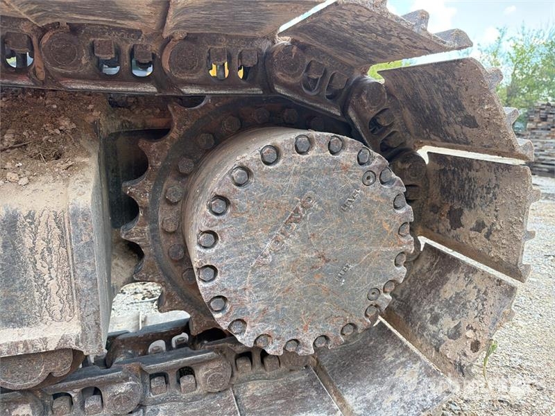 Volvo ECR235EL Tracked Excavator حفارات زحافة
