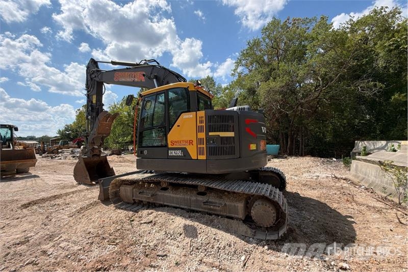 Volvo ECR235EL Tracked Excavator حفارات زحافة