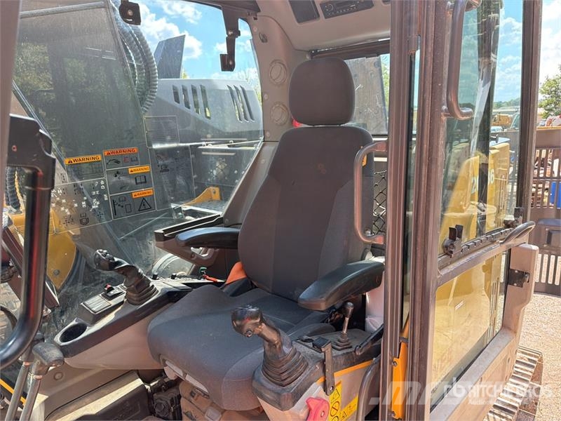 Volvo ECR235EL Tracked Excavator حفارات زحافة