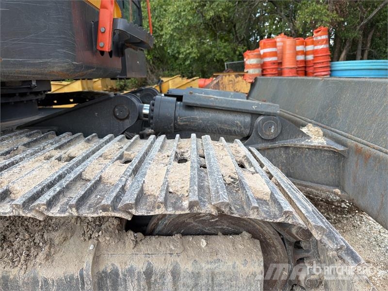 Volvo ECR235EL Tracked Excavator حفارات زحافة