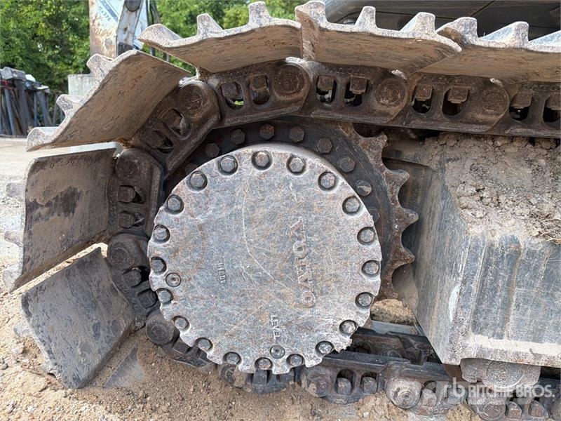 Volvo ECR235EL Tracked Excavator حفارات زحافة