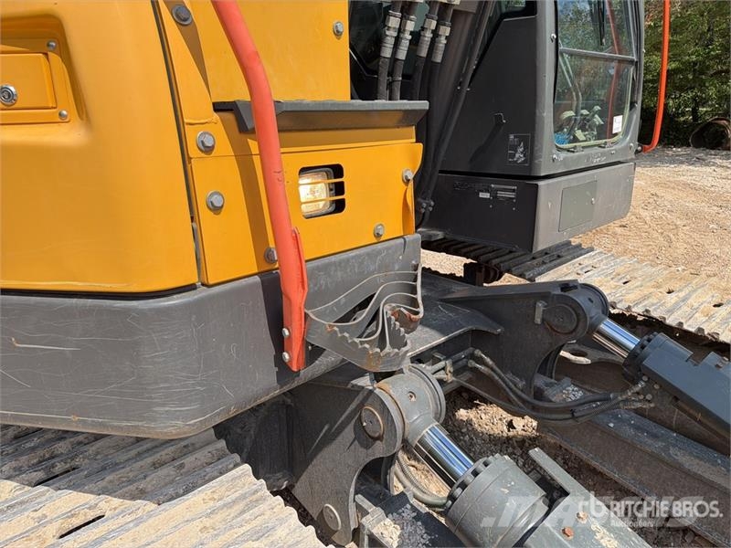 Volvo ECR235EL Tracked Excavator حفارات زحافة