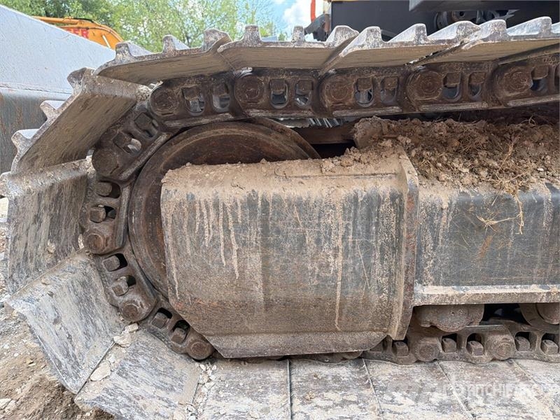 Volvo ECR235EL Tracked Excavator حفارات زحافة