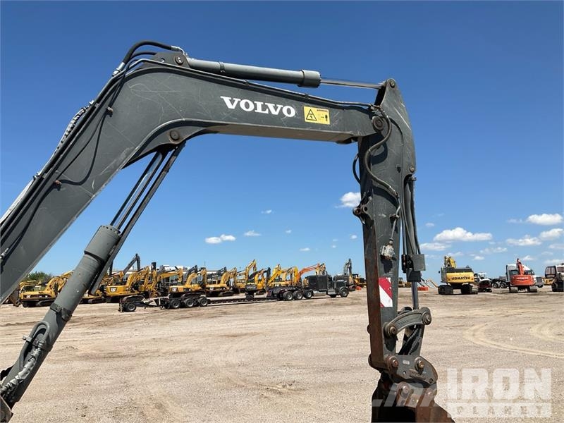 Volvo ECR88D Tracked Excavator Koparki gąsienicowe