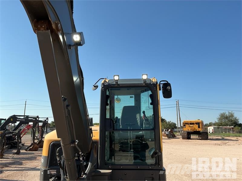 Volvo ECR88D Tracked Excavator Koparki gąsienicowe