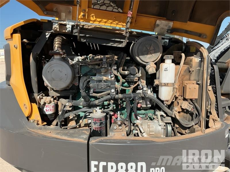 Volvo ECR88D Tracked Excavator Koparki gąsienicowe