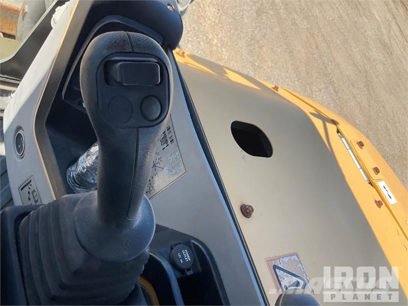 Volvo ECR88D Tracked Excavator Koparki gąsienicowe
