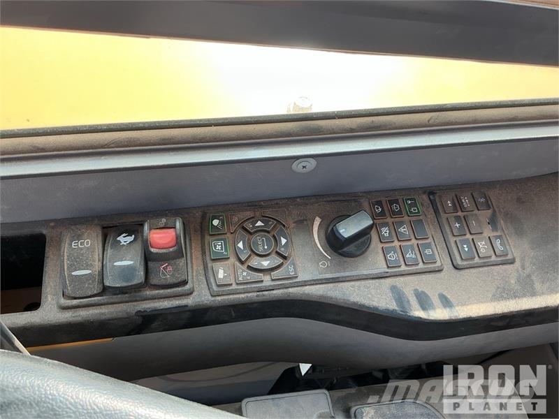 Volvo ECR88D Tracked Excavator Koparki gąsienicowe