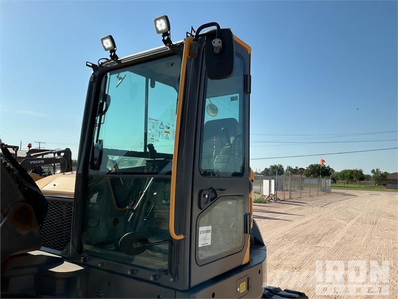 Volvo ECR88D Tracked Excavator Koparki gąsienicowe