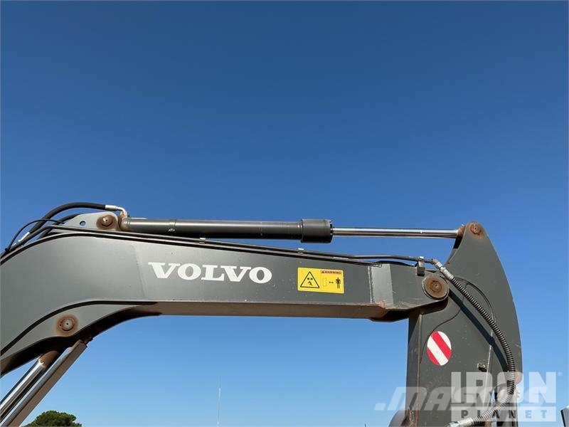 Volvo ECR88D Tracked Excavator Koparki gąsienicowe