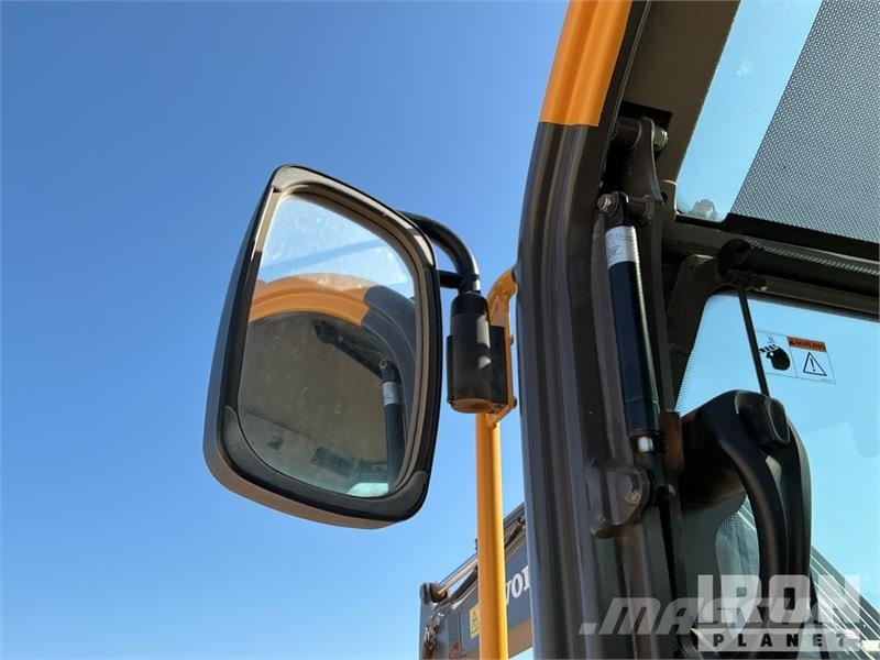 Volvo ECR88D Tracked Excavator Koparki gąsienicowe