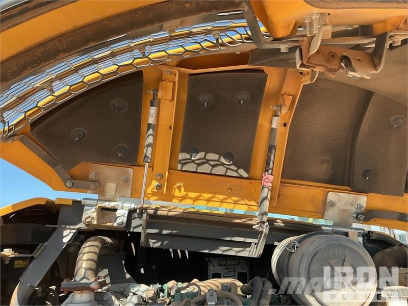 Volvo ECR88D Tracked Excavator Koparki gąsienicowe