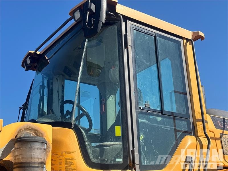 Volvo L220H Wheel Loader 轮式装载机