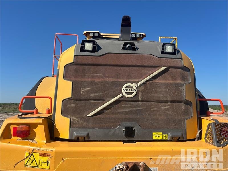 Volvo L220H Wheel Loader 轮式装载机