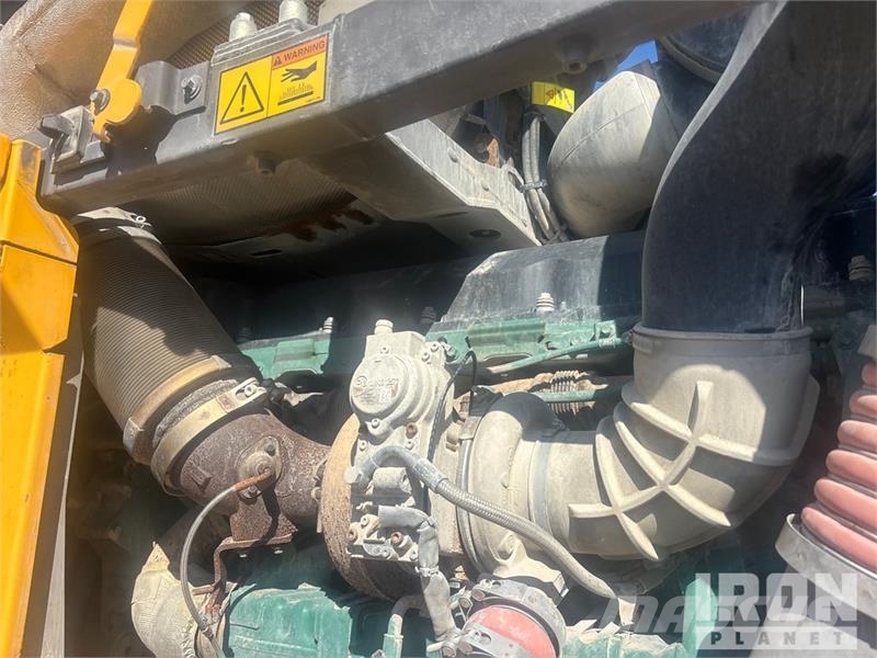 Volvo L220H Wheel Loader 轮式装载机