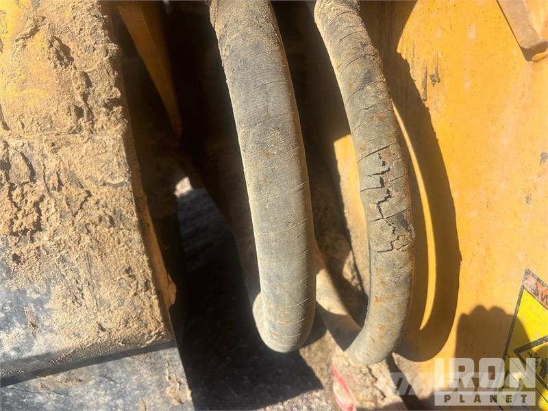 Volvo L220H Wheel Loader 轮式装载机