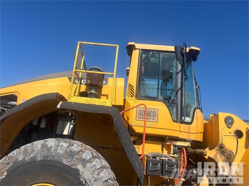 Volvo L220H Wheel Loader 轮式装载机