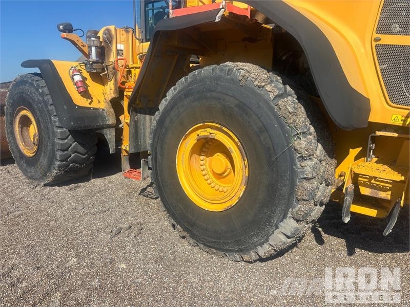 Volvo L220H Wheel Loader 轮式装载机