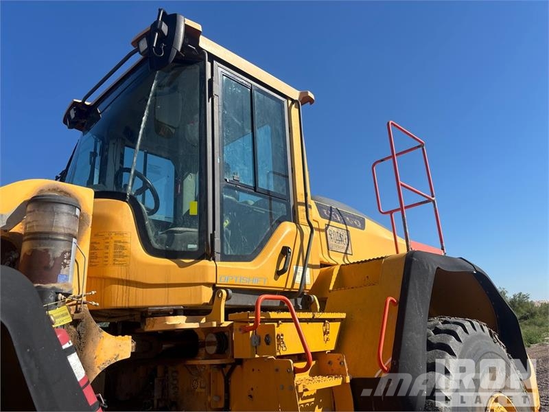 Volvo L220H Wheel Loader 轮式装载机